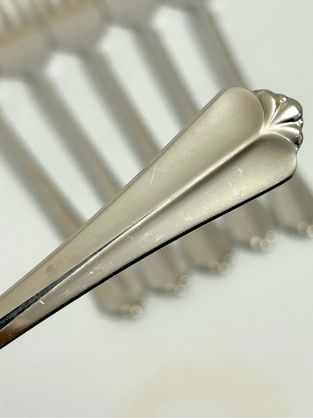 Oneida Juilliard  Forks Heirloom Cube Stainless Flatware - Set of 6